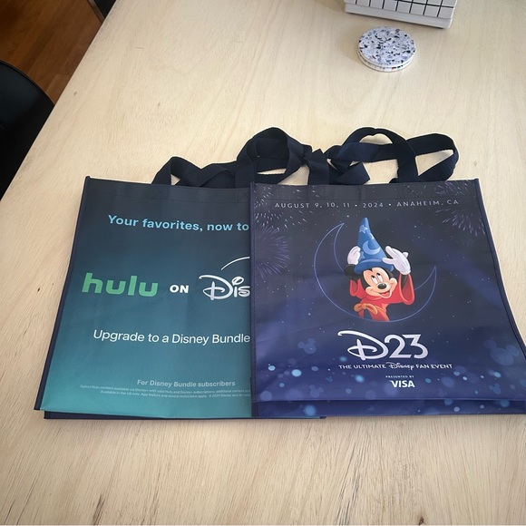 Disney D23 Expo 2024 Swag - Disney+ ears, two totes and one lanyard - Picture 5 of 5
